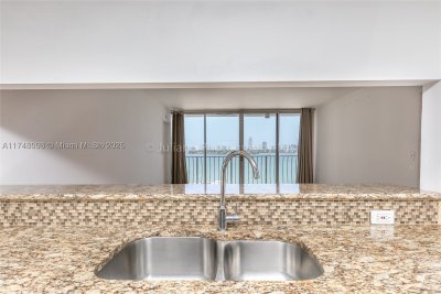 Comprar apartamento en Grandview Palace 1108