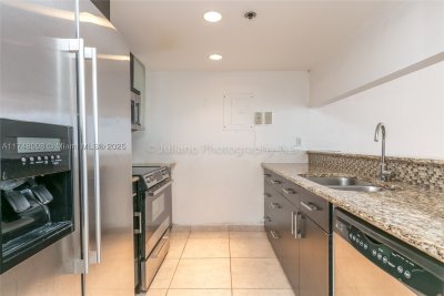 Comprar apartamento en Grandview Palace 1108