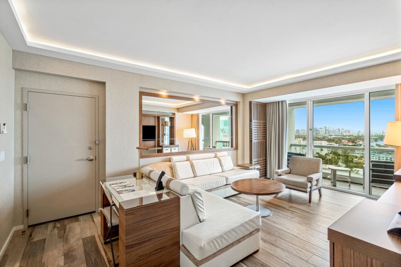 Condo for sale at Ritz Carlton Residences Fort Lauderdale Beach H1603