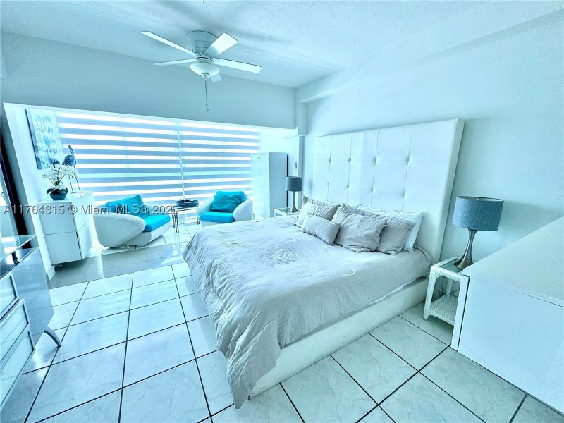 Condo for sale at Castle Beach Club TH-11