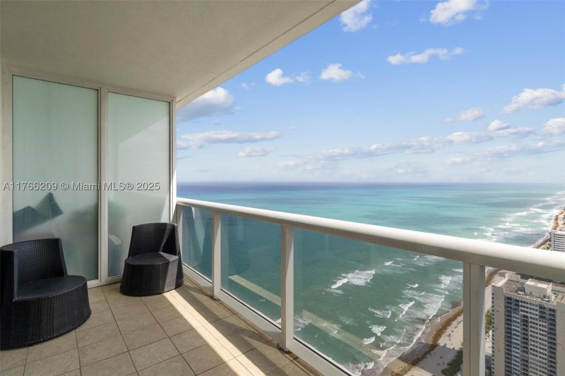 Alquiler de apartamento en Beach Club Two 4705