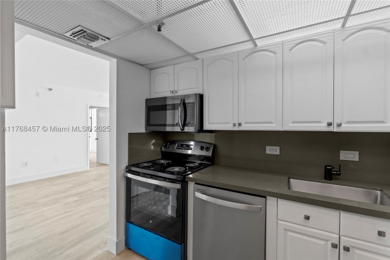Condo for sale at Waterview 434
