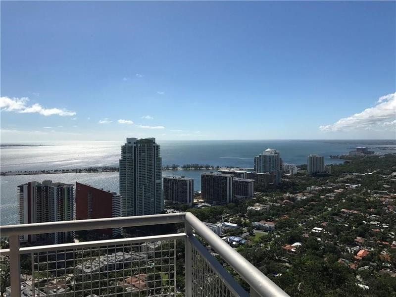 Apartment for rent at Infinity on Brickell 4801