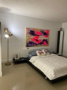 Comprar apartamento en Coronado I 905