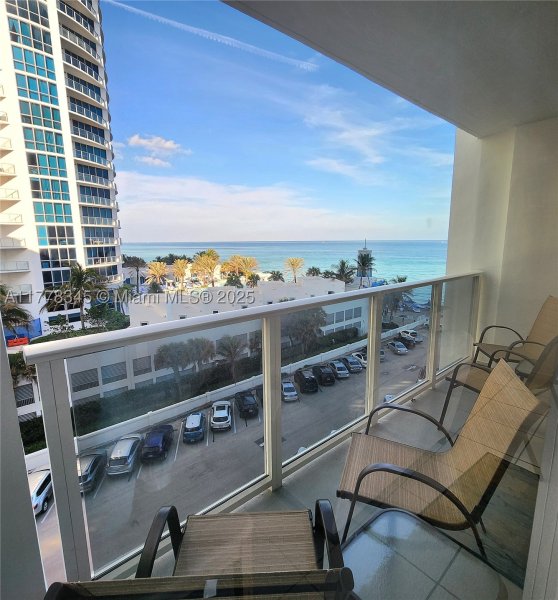 Apartment for rent at Alexander Towers 610