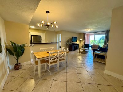 Turnberry On The Green Apt #9503