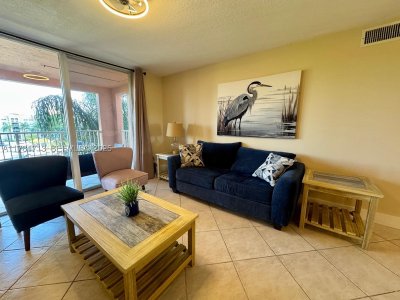 Alquiler de apartamento en Turnberry On The Green 9503