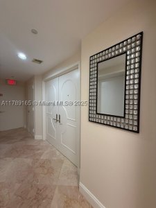 Aluguel de apartamento no Ocean Three 2804