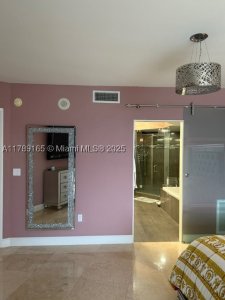 Aluguel de apartamento no Ocean Three 2804