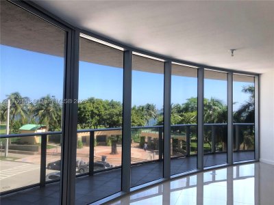 Comprar apartamento no Aria on The Bay 215