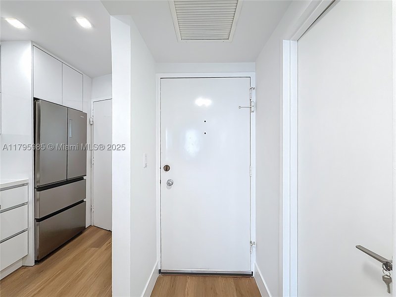 Condo for sale at Triton Towers 1218