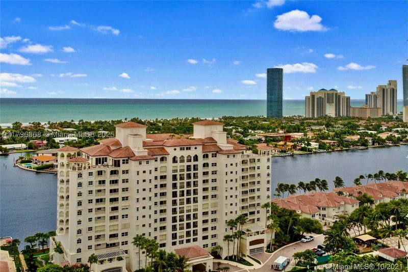 Apartment for rent at Bella Vista North 403