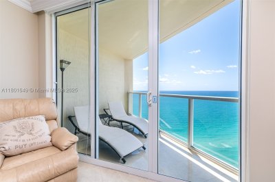Comprar apartamento no La Perla 3401