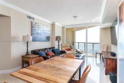 Comprar apartamento no La Perla 3401