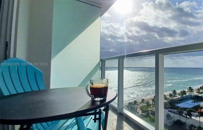 Comprar apartamento no Aventura Beach Club 1105
