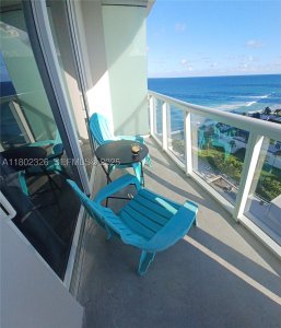 Comprar apartamento no Aventura Beach Club 1105