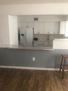 Caribbean Breeze Apt #108