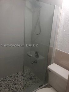 Comprar apartamento no Caribbean Breeze 108