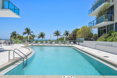 Comprar apartamento en 9500 Oceans Condo 1002