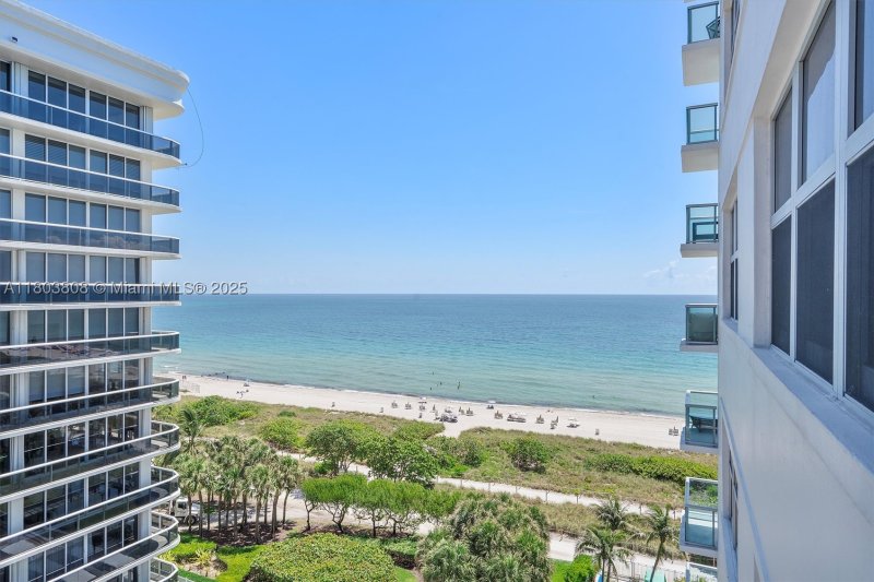 Comprar apartamento en 9500 Oceans Condo 1002