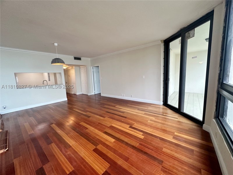 Comprar apartamento en Brickell Key One A811