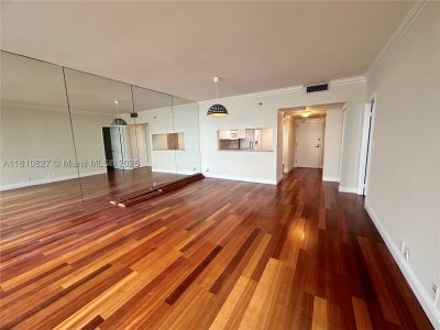 Comprar apartamento en Brickell Key One A811