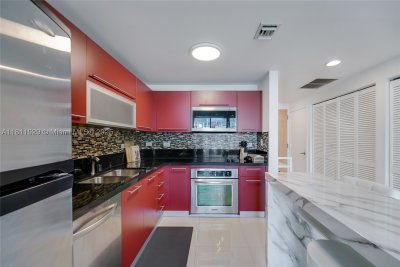 Comprar apartamento no Vizcayne Everglades On The Bay 644