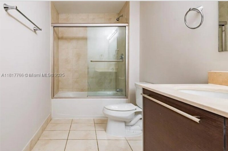 Condo for sale at Quantum 3909