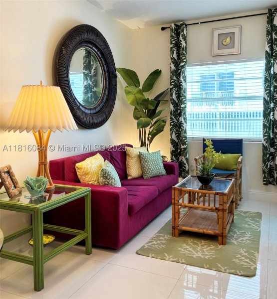 Apartment for rent at Ocean Walk on South Beach 114