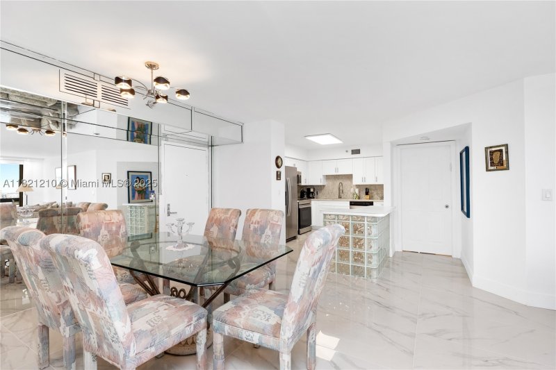 Condo for sale at Mystic Pointe 500 2108
