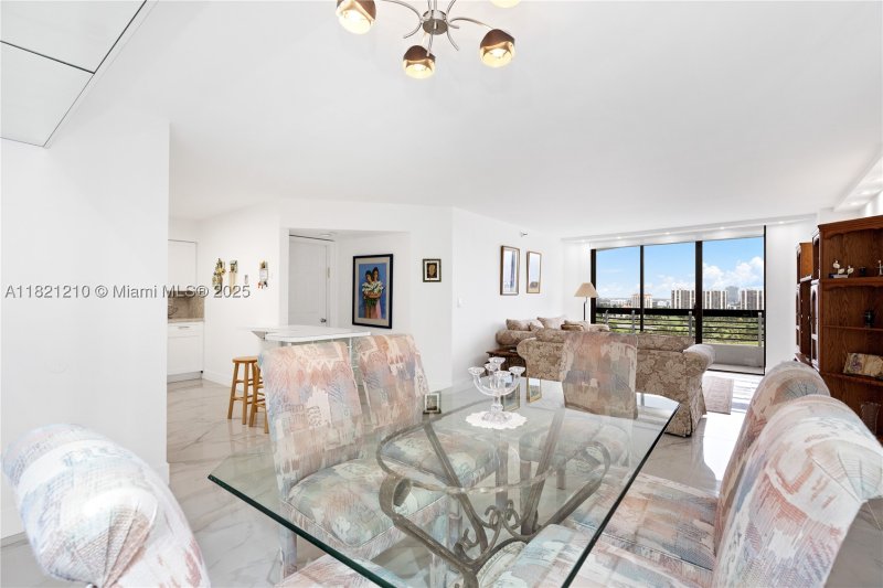 Condo for sale at Mystic Pointe 500 2108