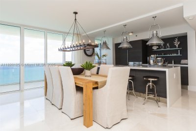Aluguel de apartamento no Beach Club Two 2801