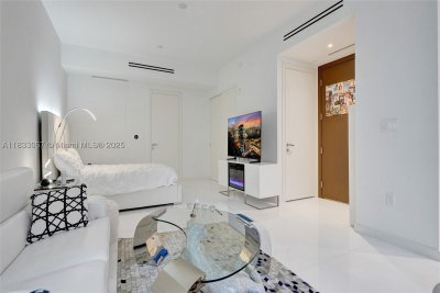 Aluguel de apartamento no Aston Martin Residences 505C