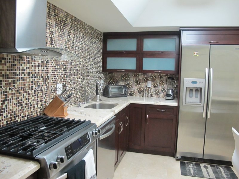 Apartment for rent at Parker Tower 1207