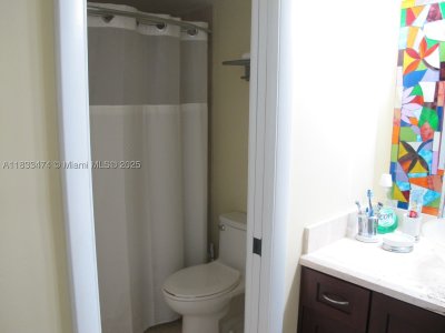 Aluguel de apartamento no Parker Tower 1207