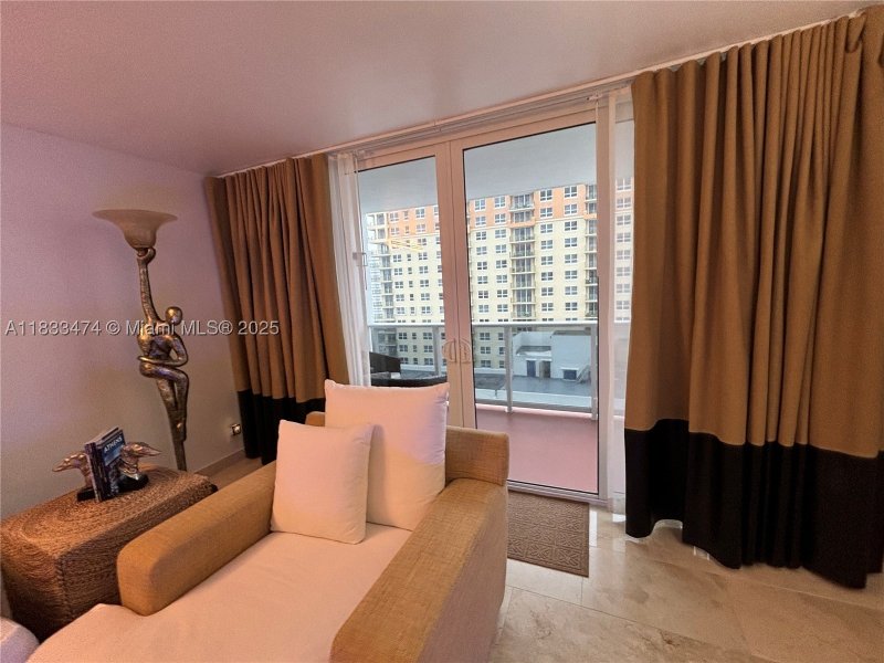 Apartment for rent at Parker Tower 1207