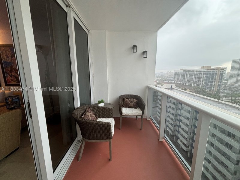 Apartment for rent at Parker Tower 1207