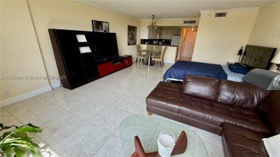 Comprar apartamento en The Wave Condo 427