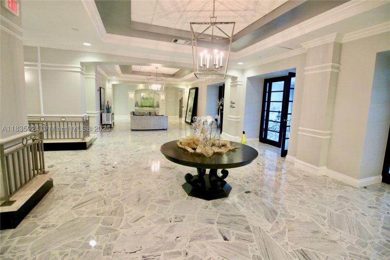 Condo for sale at The Wave Condo 427