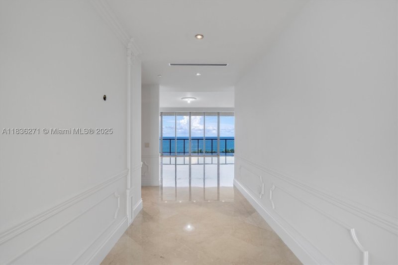 Condo for sale at St Regis Bal Harbour South 802S