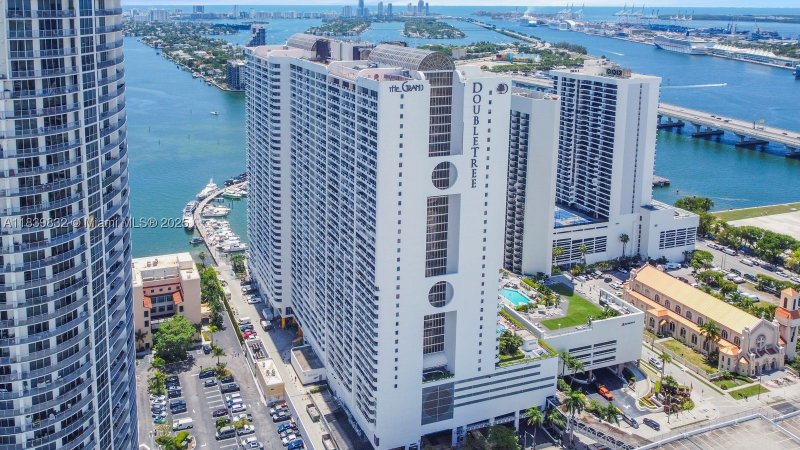 Condo for sale at The Grand A-2635