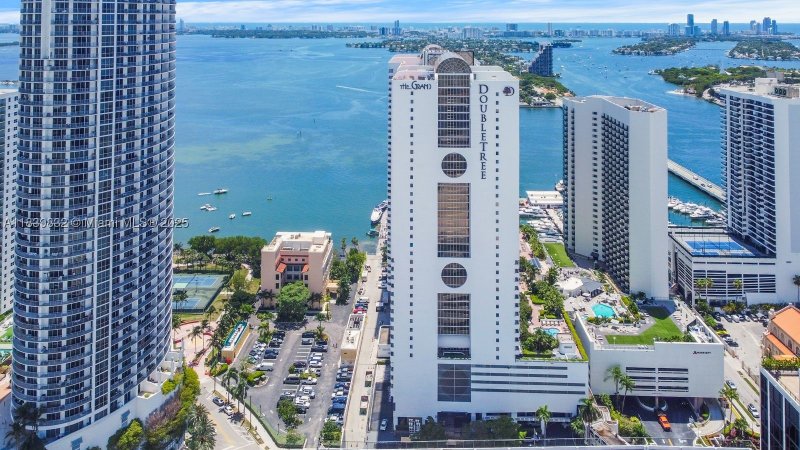 Condo for sale at The Grand A-2635