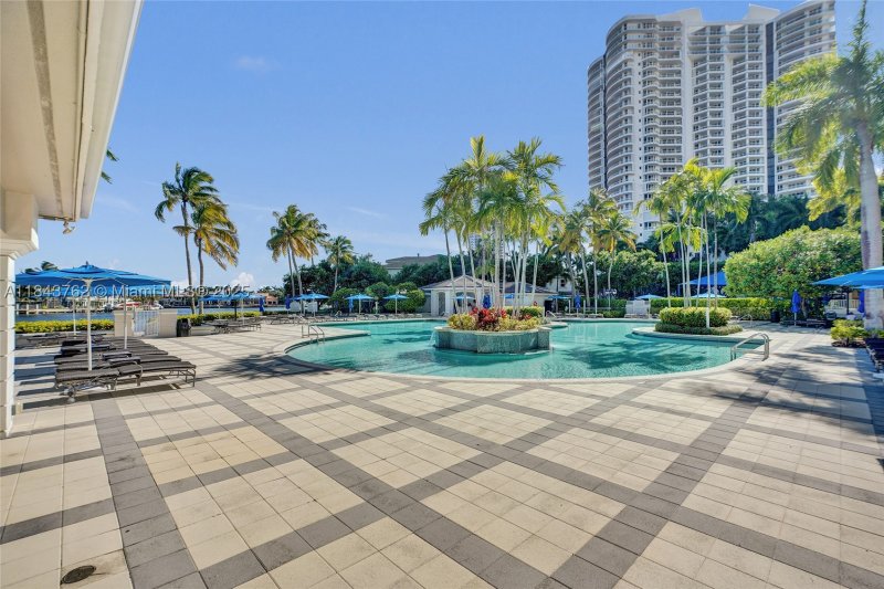 Condo for sale at Atlantic Two at The Point 406