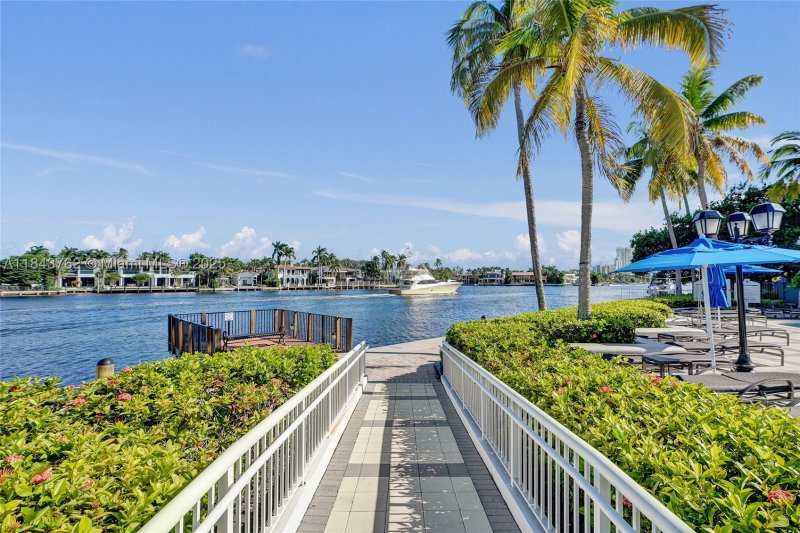 Condo for sale at Atlantic Two at The Point 406