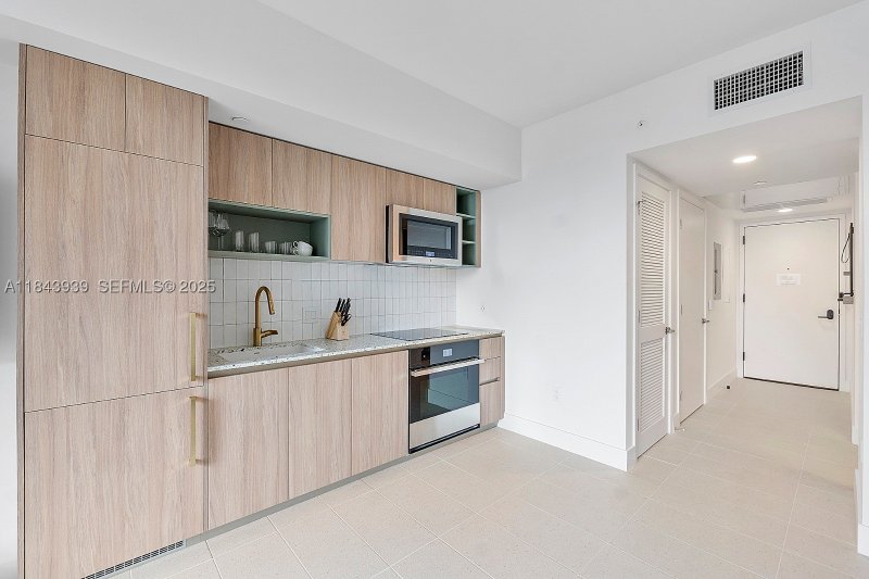 Comprar apartamento en Natiivo Gale Miami Hotel & Residences 2903