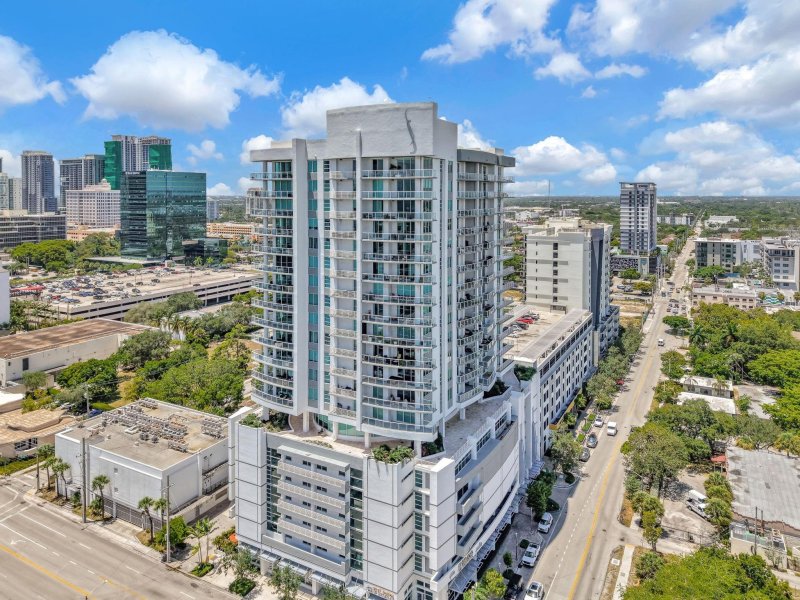 Condo for sale at Strada 315 1008