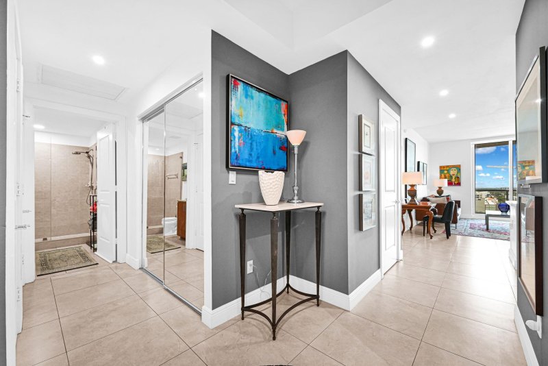 Condo for sale at Strada 315 1008