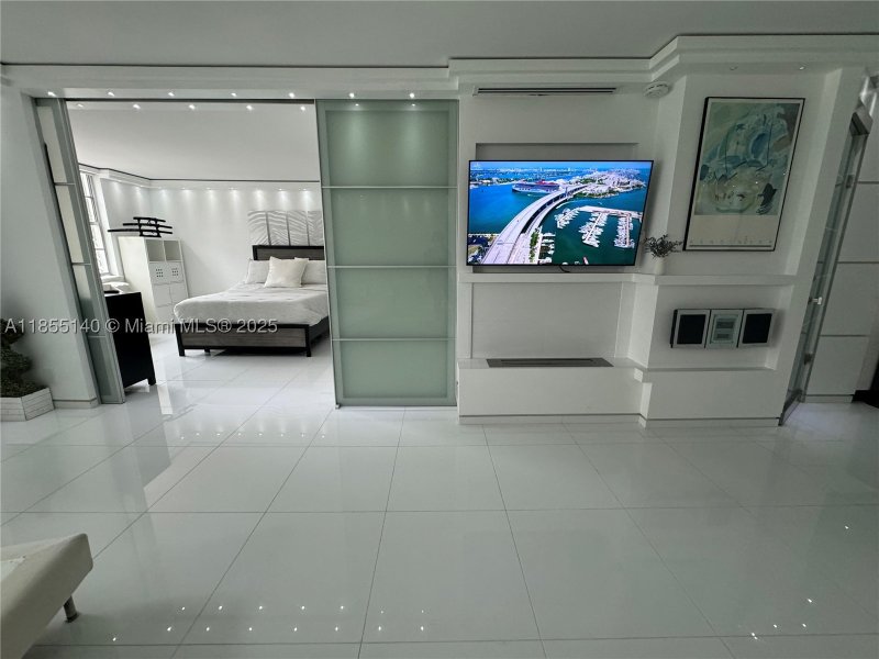 Apartment for rent at Aquasol 5S