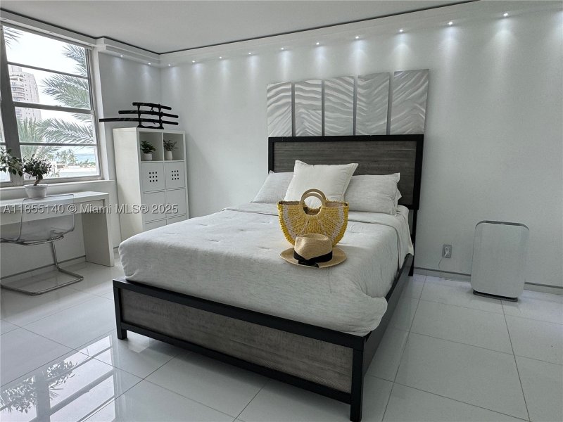 Apartment for rent at Aquasol 5S
