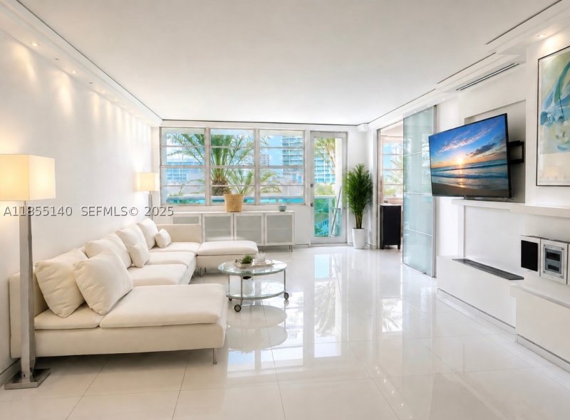 Apartment for rent at Aquasol 5S